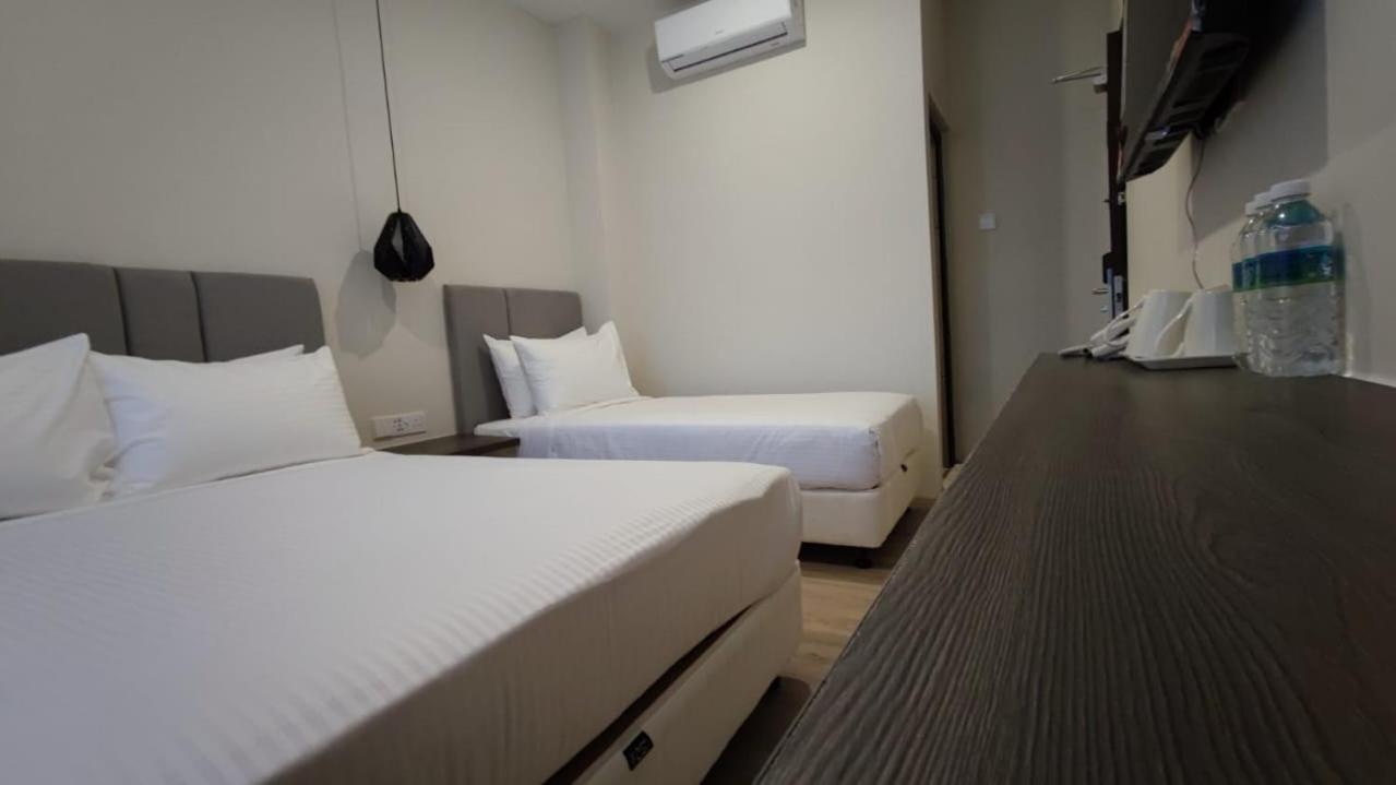 De Luna Hotel Sri Petaling Kuala Lumpur Exterior foto